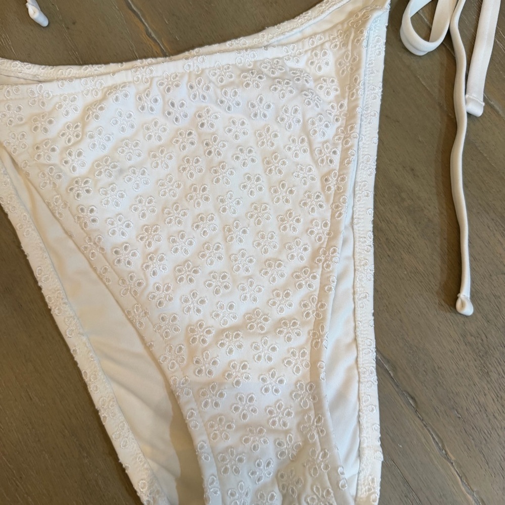 Pink Victoria Secret White Eyelet Tie-Side Bikini Bottom - Picture 7 of 8